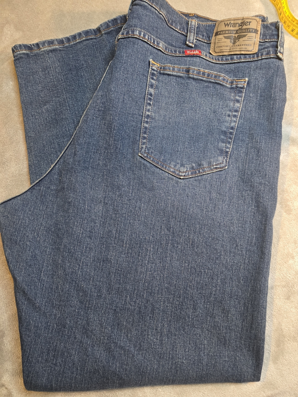 Wrangler Men's Bootcut Jeans - Medium Blue Wash
